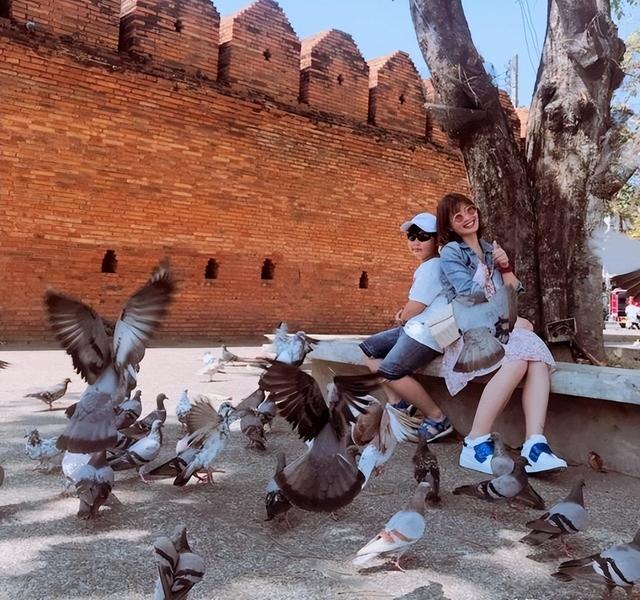 程愫个人资料及身高(程愫:花21年捧红丈夫却被抛弃)(34)