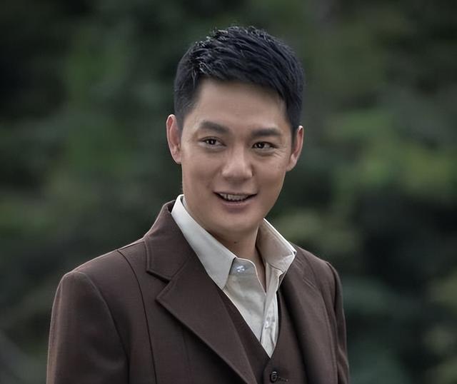 程愫个人资料及身高(程愫:花21年捧红丈夫却被抛弃)(4)