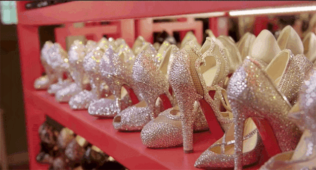 杨幂共有几套豪宅(月薪百万住京城大别墅)(62)