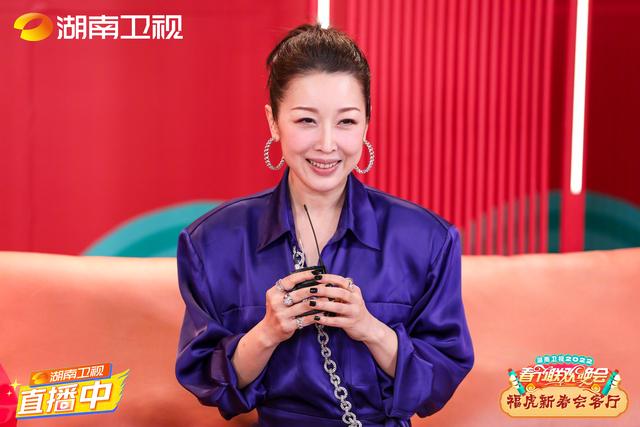 歌手孙悦近况照(49岁歌手孙悦亮相湖南春晚)(1)