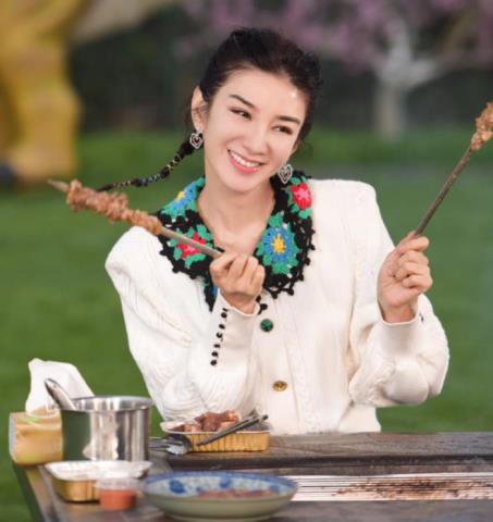 王子文的前男友(王子文官宣与吴永恩恋情)(1)