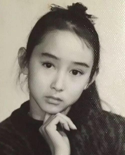 周迅和她的13个绯闻男友(18岁艳压周迅29岁嫁皇室成)(12)