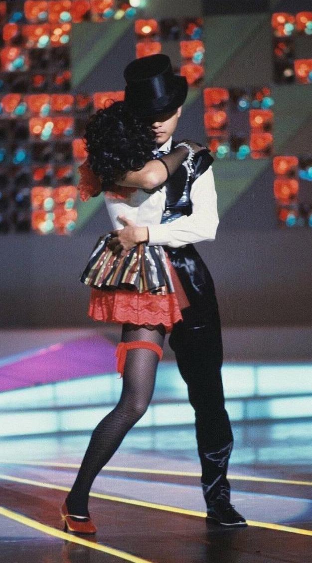 张国荣1992霸王别姬(张国荣三部经典电影流星语)(2)