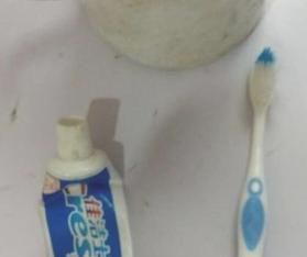 怎么去除茶杯里的茶垢,怎样去除茶杯中的茶垢?图6