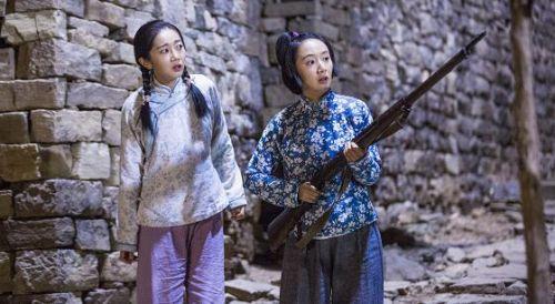 小妮扛枪43集电视剧主要演员(小妮扛枪叶子谁扮演的)(2)