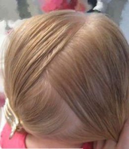 ​儿童编发随手一扎都这么好看（2款俏皮可爱的儿童编发扎发图解）