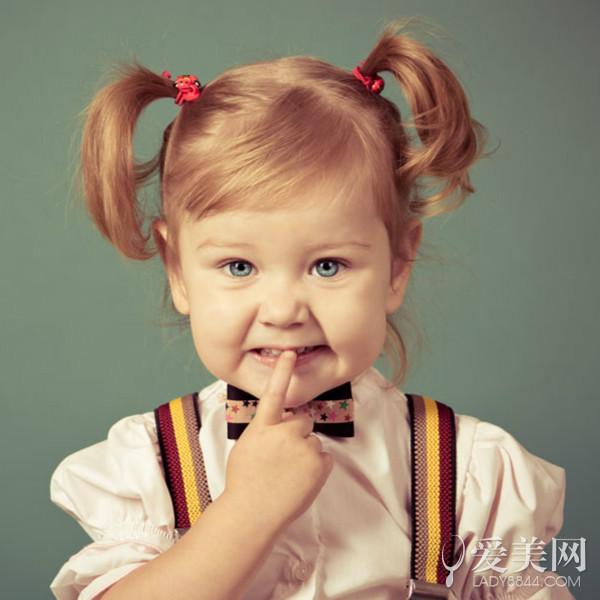 儿童美式发型女孩扎头发(精选欧美女童扎法发型)(3)