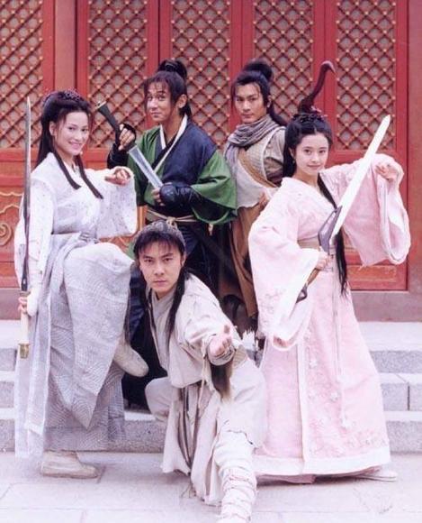 棋武士血魔手扮演者:女一号情路坎坷至今单身(2)