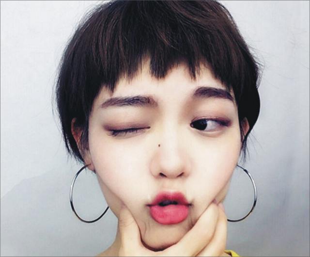 适合短发的一款发型简单有气质（盘点最火的12款短发发型）(6)