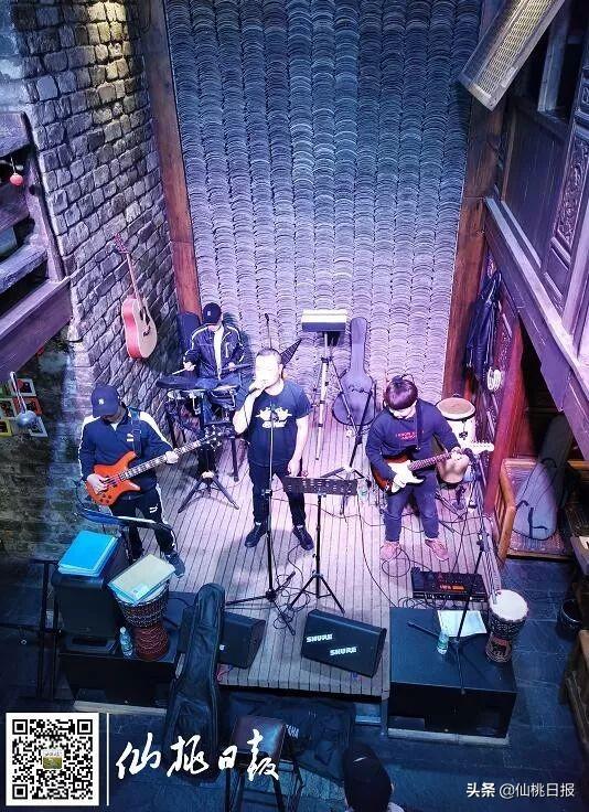 仙桃万人迷音乐会所里有什么(咱仙桃也有一群玩音乐的人)(4)