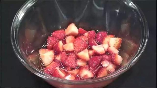 米其林三星龙吟料理(一颗800的龙吟草莓)(3)