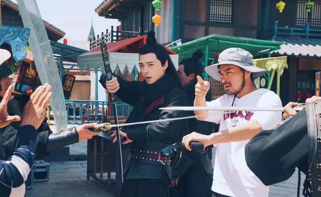 方逸伦主演过哪些古装剧(明月照我心竹马钢琴师双剧霸屏)(57)