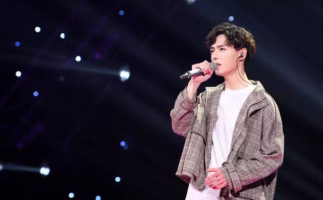 方逸伦主演过哪些古装剧(明月照我心竹马钢琴师双剧霸屏)(33)