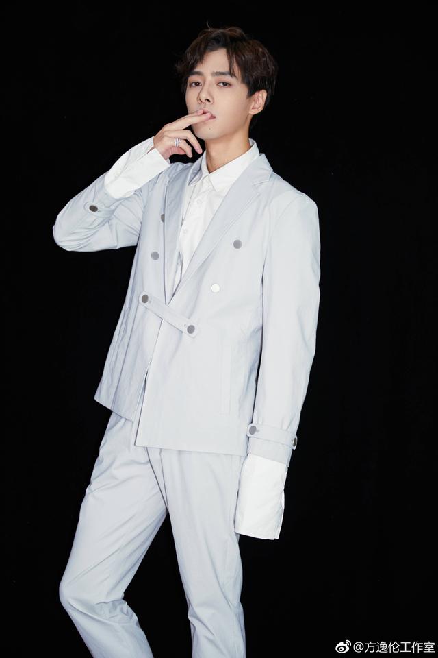 方逸伦主演过哪些古装剧(明月照我心竹马钢琴师双剧霸屏)(55)