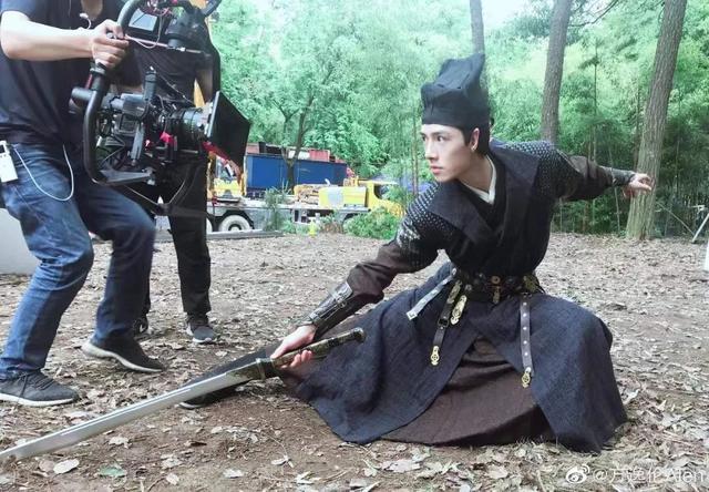 方逸伦主演过哪些古装剧(明月照我心竹马钢琴师双剧霸屏)(51)