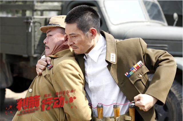 (十部天雷滚滚抗日神剧)(19)