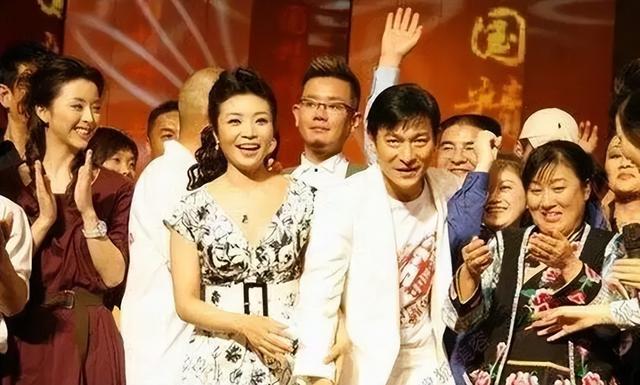 现在李双江和梦鸽过得怎么样（32年后再看李双江）(26)