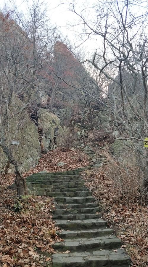 丹东都有哪些好玩的地方与美食有关