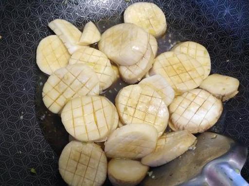 杏鲍菇的10种做法大全(杏鲍菇最好吃的做法)(6)