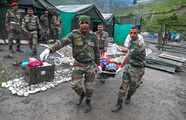 早安世界斯里兰卡首都爆发抗议游行(早安世界斯里兰卡首都爆发抗议游行)(12)