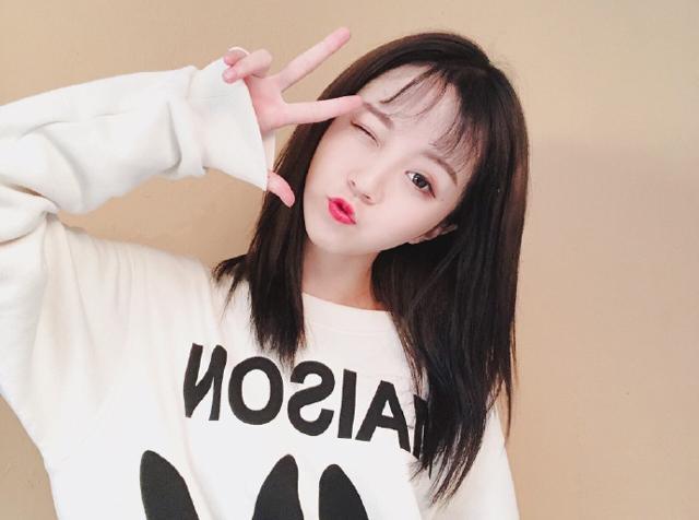 抖音莉哥事件怎么又回来了(虎牙主播莉哥公然戏唱国歌遭封)(2)