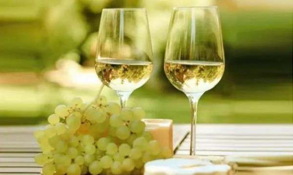 葡萄酒分几种类型,干红葡萄酒分几种类型图6