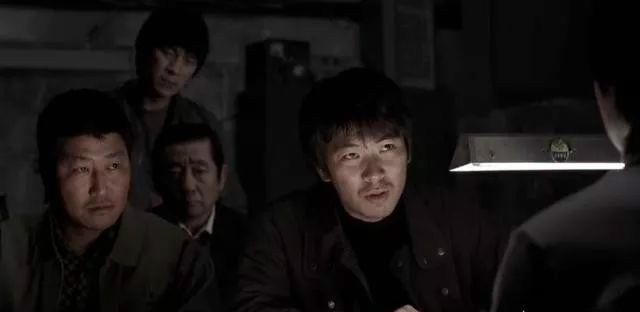 杀人回忆凶手,韩国片<杀人回忆>最后的凶手是谁?图16