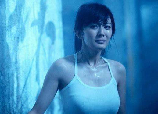 杨幂的胸围:杨幂的胸围进化史从A到D真相