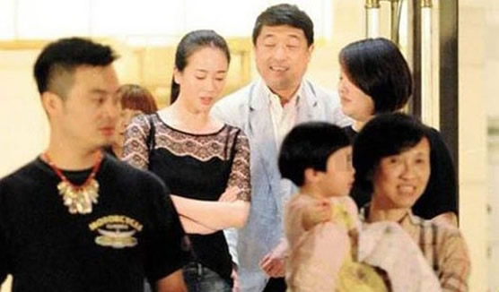 左小青老公高权健照片及简介 左小青的感情经历揭晓