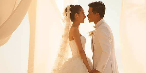 佟丽娅什么时候离的婚？