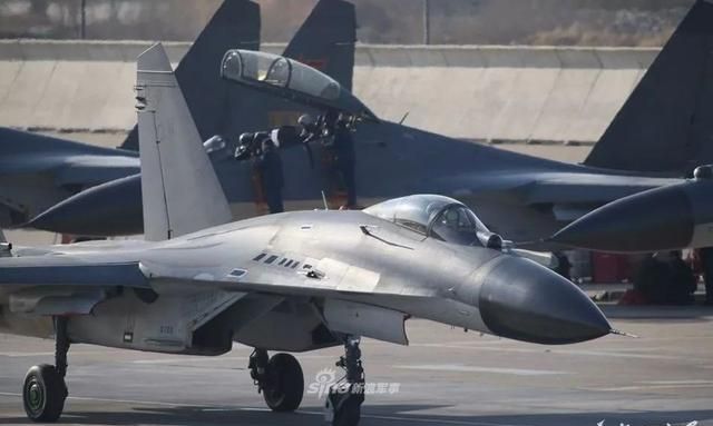 双c是什么牌子,蒙口和蒙口羽皇是一个品牌吗?图13