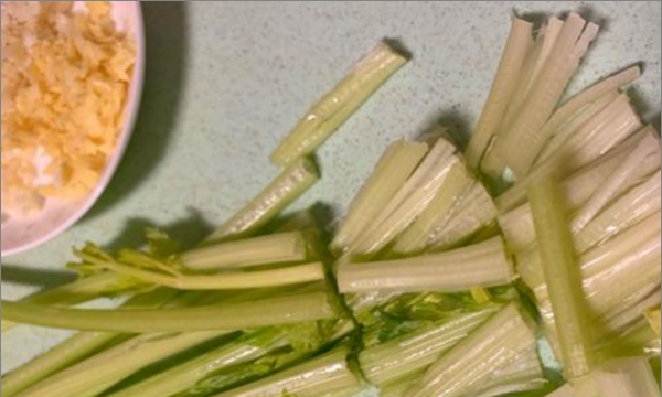 牛肉丝怎么炒好吃,如何炒牛肉丝嫩又好吃图6