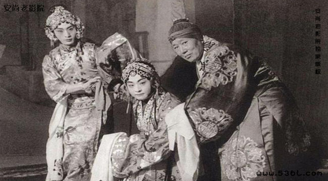 程砚秋在梨园行地位？（京剧四大名旦是谁）