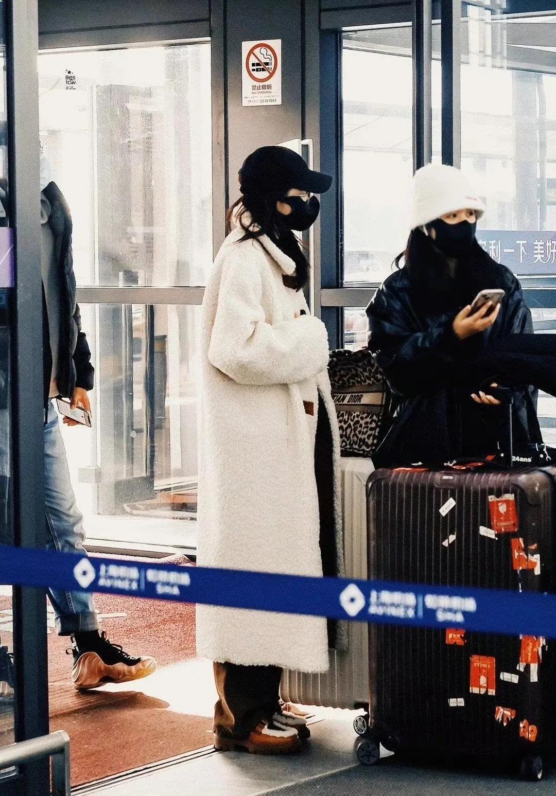 迪丽热巴最新消息 迪丽热巴公司发声明回应怀孕传闻!她的最新美照曝光!这就是证明