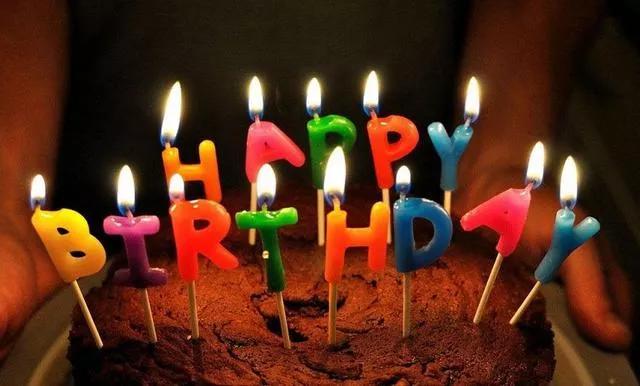 经典祝自己生日快乐的说说(女人致自己的生日感言)