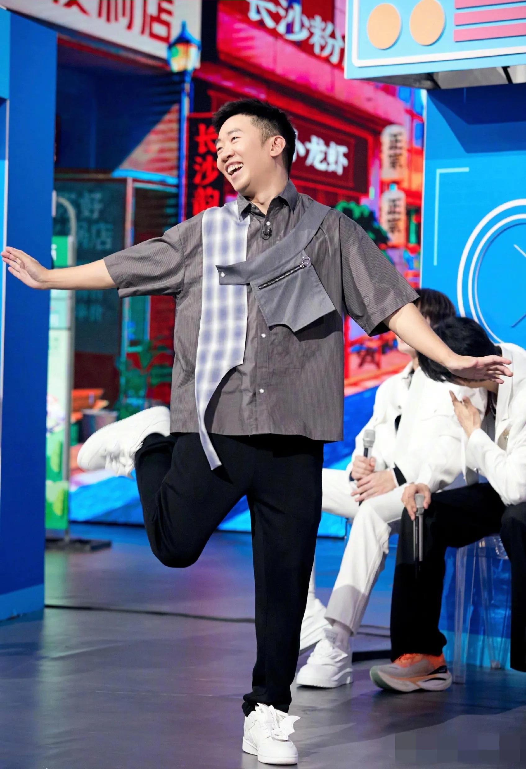 杨迪参加的新综艺(杨迪参加的综艺节目有哪些)