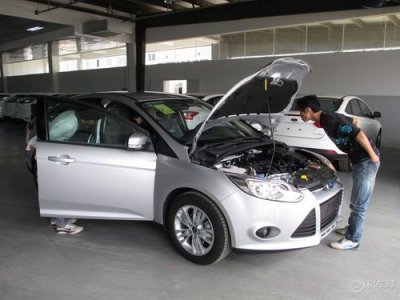 ​新福克斯提车作业  福克斯提车价