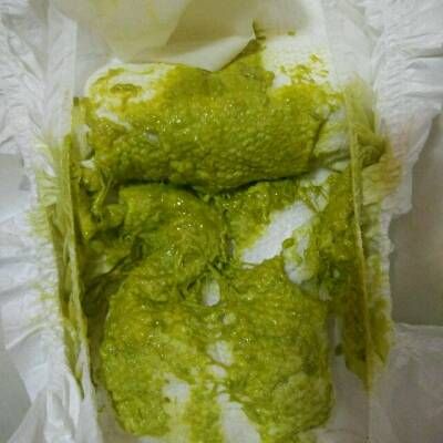 新生儿大便绿色是怎么回事?新生儿大便绿色有奶瓣-第1张图片-