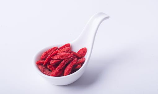 哪些人不适合吃枸杞?