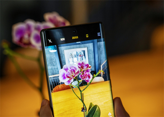 g手机有哪些值得推荐的(几乎“零差评”,高人气5G手机推荐,这4款你用上了哪款?)"