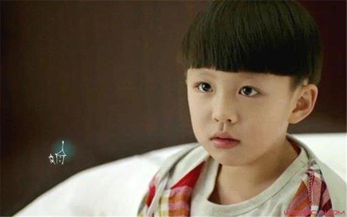 朱佳煜背景显赫 妈妈真实身份曝光