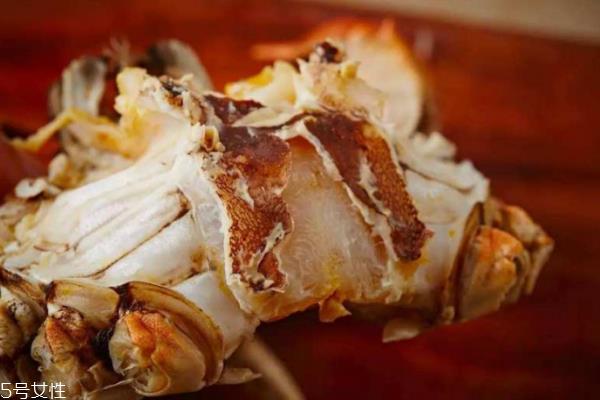 母大闸蟹腿上有毛吗 只在前边两条腿上有细细的绒毛 母大闸蟹腿上有毛吗 只在前边两条腿上有细细的绒毛