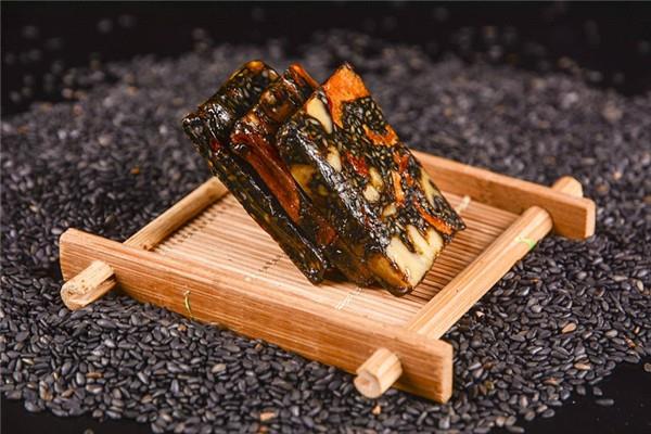 阿胶能调理月经吗 阿胶月经期可以吃吗 阿胶能调理月经吗 阿胶月经期可以吃吗