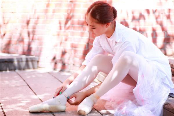 跳舞可以治疗颈椎病吗 要对症下药 跳舞可以治疗颈椎病吗 要对症下药