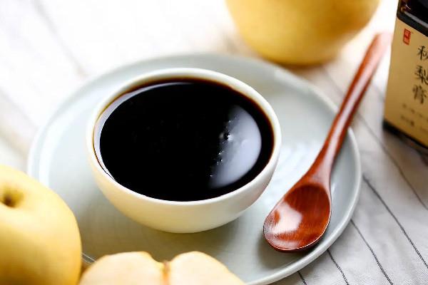 秋梨膏用什么梨比较好 秋梨膏怎么做需要哪些材料 秋梨膏用什么梨比较好 秋梨膏怎么做需要哪些材料