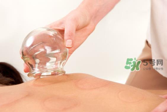 下雨天可以拔罐吗?下雨天拔罐有影响吗? 下雨天可以拔罐吗?下雨天拔罐有影响吗?