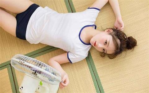 如何和女朋友和解?有效的约她出来方法分享