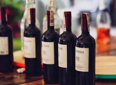 ​最便宜的红酒(最便宜的红酒杯多少钱一个)