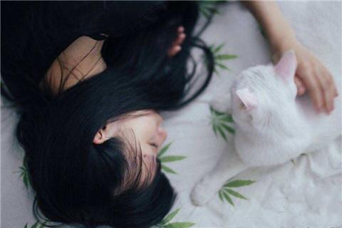 女生说累了怎么回复,女生说累死了咋回复