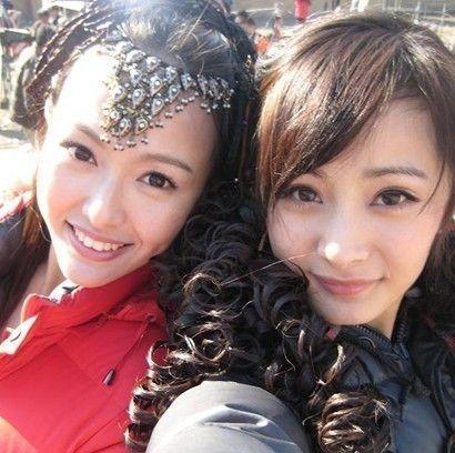 杨幂与唐嫣的爱恨情仇,剪不断理还乱,别是一番滋味在心头